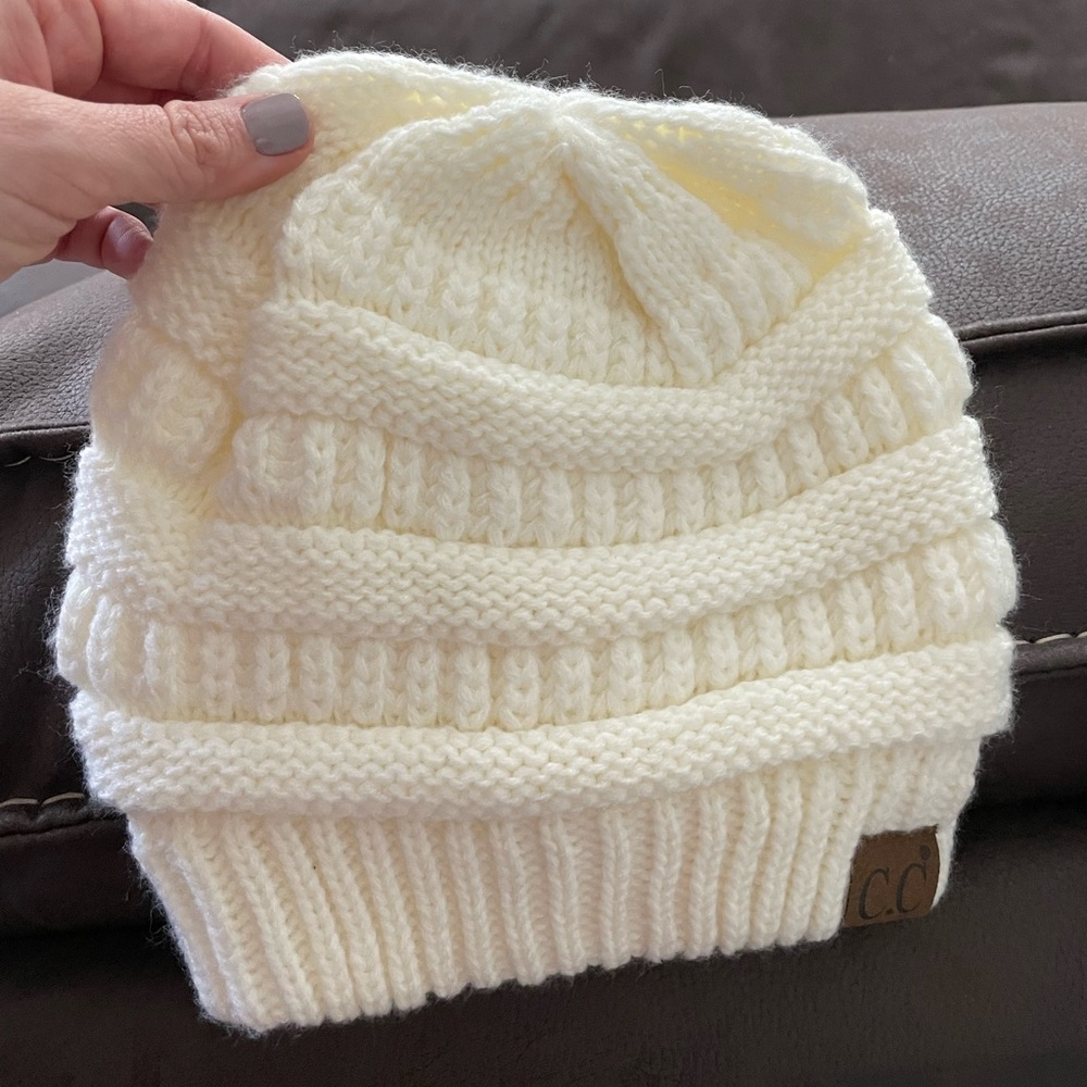 CC hat. Worn once. Fleece lined